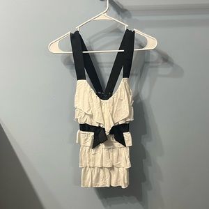 Women’s size small top